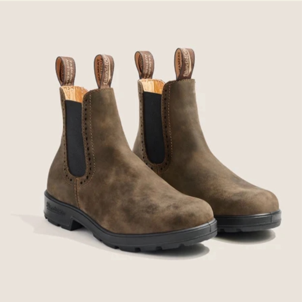 #1351 Blundstone WOMEN'S ORIGINALS
HIGH TOP BOOTS - RUSTIC BROWN